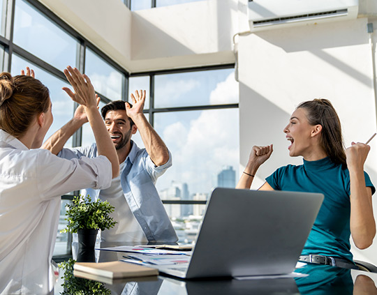 Clientes satisfechos con servicios de reclutamiento y recursos humanos en México